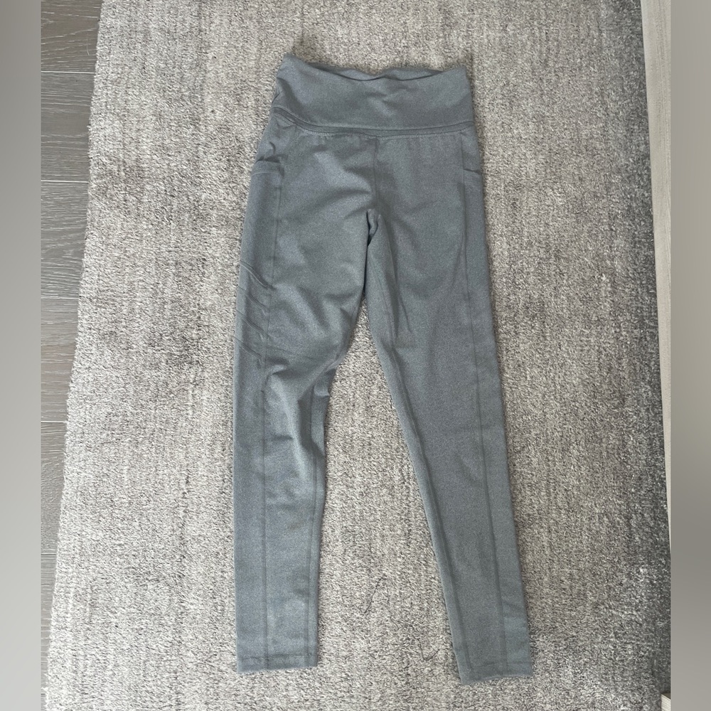 Gray leggings!!!